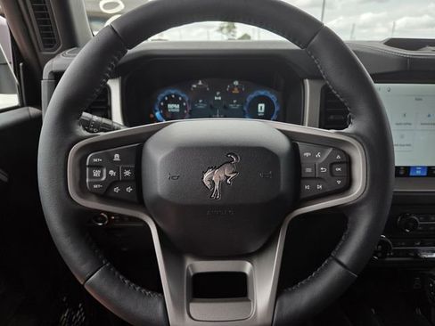 New 2026 Ford Bronco Outer Banks w/ Sasquatch Package AWD/4WD image 20