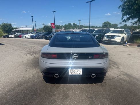 New 2026 Nissan Z Performance w/ Floor Mat Package RWD image 8