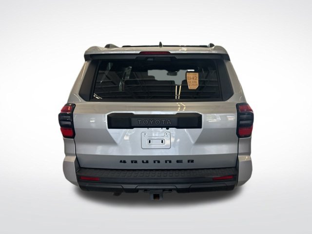 Used 2025 Toyota 4Runner SR5 RWD image 32