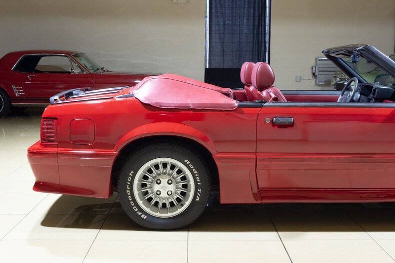 Used 1989 Ford Mustang GT RWD image 26