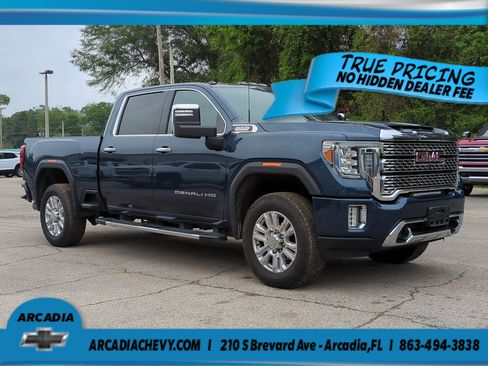 Used 2020 GMC Sierra 2500 Denali w/ Denali Ultimate Package AWD/4WD image 2