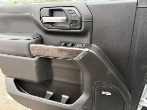 Used 2022 Chevrolet Silverado 3500 LTZ w/ LTZ Plus Package image 31