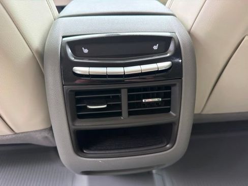 Certified 2024 Cadillac XT5 Premium Luxury AWD/4WD image 20
