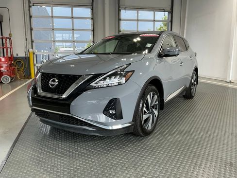 Used 2024 Nissan Murano SL FWD image 2