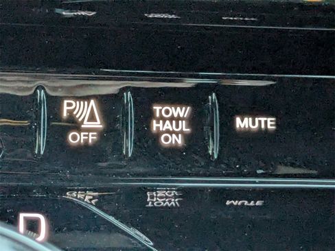 Used 2025 Jeep Wagoneer Series II image 30