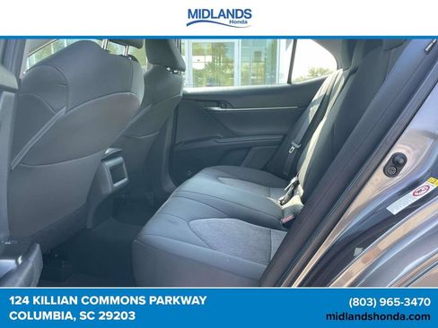 Used 2019 Toyota Camry LE FWD image 9