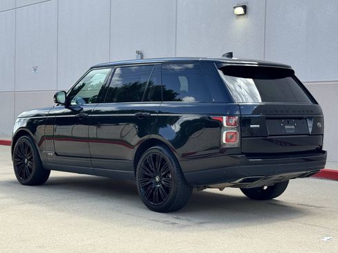 Used 2019 Land Rover Range Rover Long Wheelbase Supercharged AWD/4WD image 2