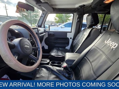 Used 2010 Jeep Wrangler Unlimited Sport image 10