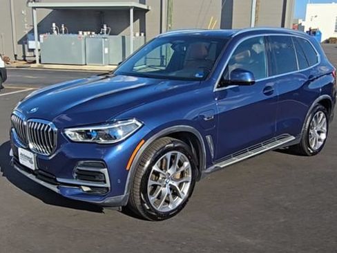 Used 2022 BMW X5 xDrive45e AWD/4WD image 5