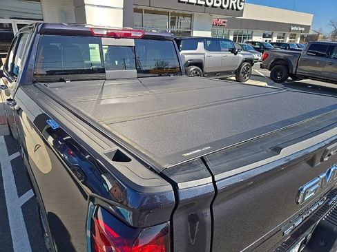 Used 2025 GMC Sierra 1500 Denali Ultimate image 60