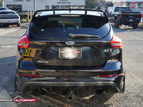 Used 2017 Ford Focus RS image 6