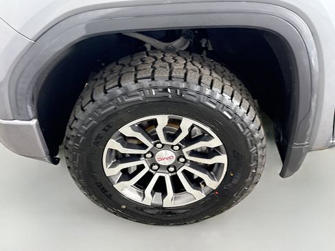 Used 2021 GMC Sierra 1500 AT4 image 38