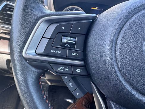 Used 2019 Subaru Crosstrek 2.0i Limited w/ Moonroof Package image 8