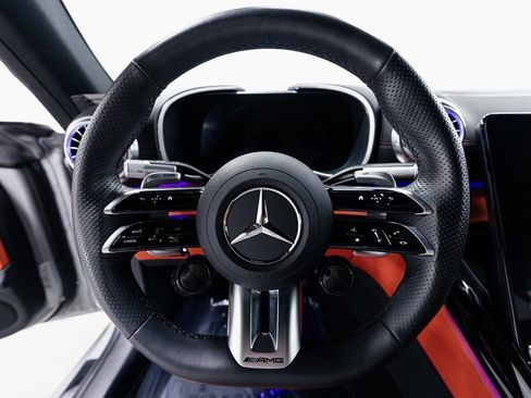 Used 2024 Mercedes-Benz SL 55 AMG 4MATIC image 13