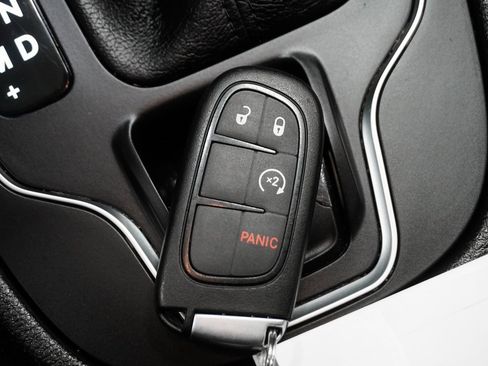 Used 2021 Jeep Cherokee Latitude Lux image 29