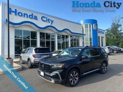 Used 2023 Honda Pilot Elite image 1