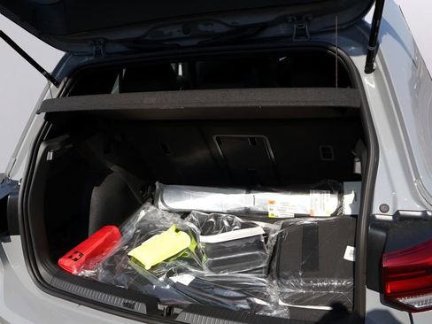 New 2025 Volkswagen GTI SE image 41