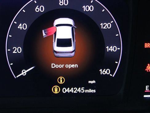 Used 2023 Honda Accord LX image 18
