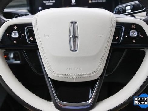 Used 2023 Lincoln Aviator Black Label w/ Class IV Trailer Tow Package image 32
