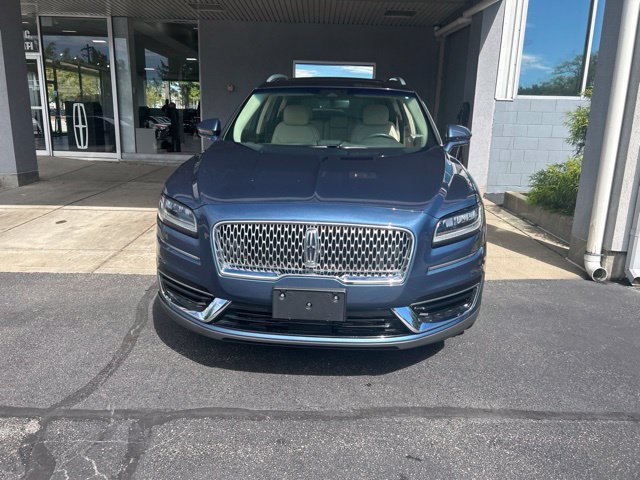 Used 2019 Lincoln Nautilus Reserve w/ Driver Assistance Package FWD image 4