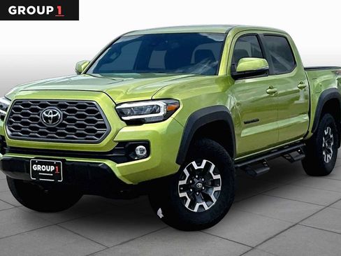 Used 2023 Toyota Tacoma TRD Off-Road w/ Technology Package AWD/4WD image 1