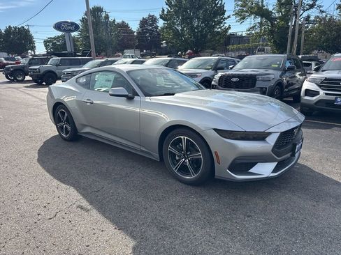 New 2025 Ford Mustang Premium image 3