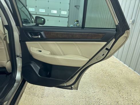 Used 2018 Subaru Outback 2.5i Limited image 29
