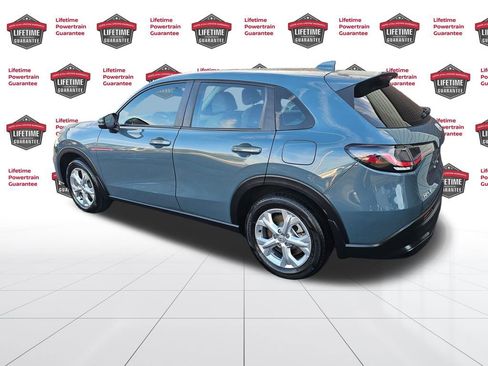 Used 2025 Honda HR-V LX image 3