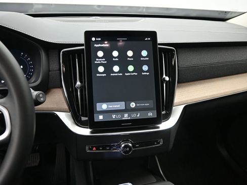 New 2026 Volvo XC90 B5 Plus w/ Protection Package AWD/4WD image 12