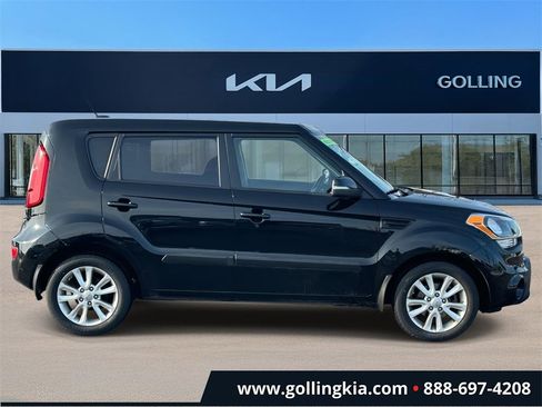 Used 2013 Kia Soul + image 2