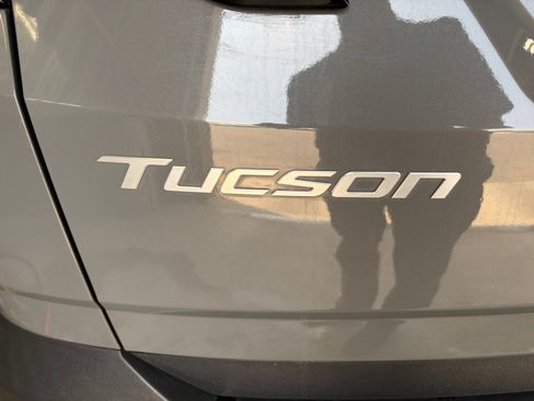 Used 2025 Hyundai Tucson SEL AWD/4WD image 24