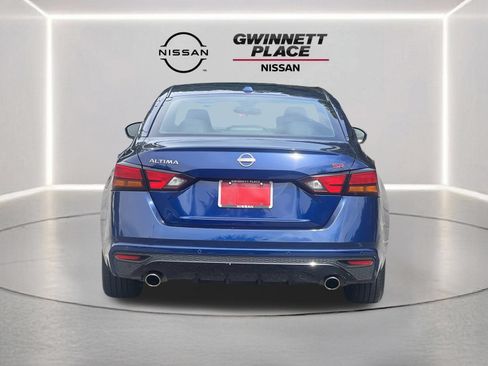Used 2024 Nissan Altima 2.5 SR FWD image 23