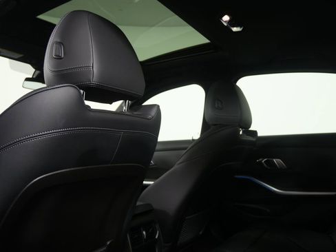 Certified 2023 BMW 330i xDrive Sedan w/ Convenience Package image 16