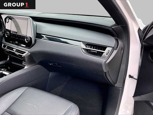 Used 2024 Lexus RX 350 FWD w/ Technology Package image 16