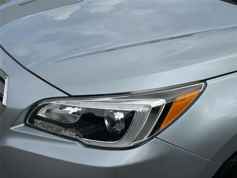 Used 2017 Subaru Legacy 2.5i Sport AWD/4WD image 9