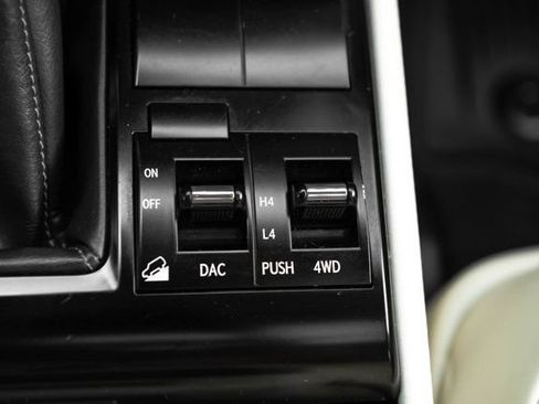 Used 2020 Lexus GX 460 AWD/4WD image 35