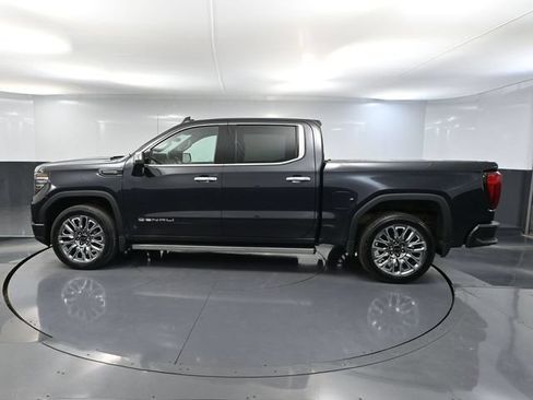 Used 2023 GMC Sierra 1500 Denali Ultimate AWD/4WD image 11