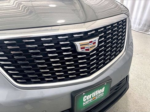 Used 2023 Cadillac XT5 Luxury FWD image 7