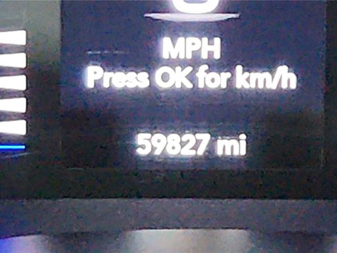 Used 2023 Chrysler Voyager LX FWD image 29