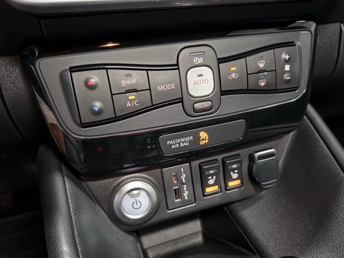 Used 2024 Nissan Leaf SV Plus FWD image 15