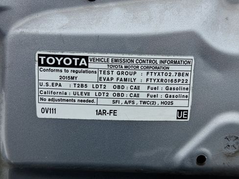 Used 2015 Toyota Highlander LE image 21