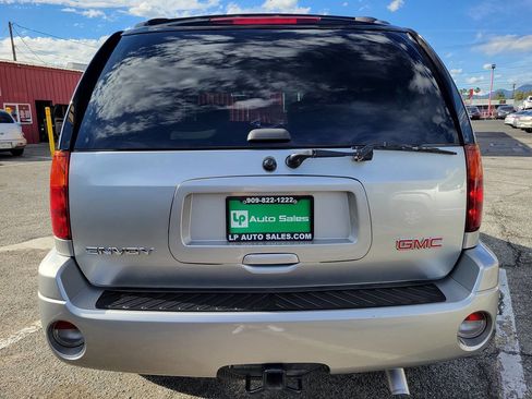 Used 2006 GMC Envoy SLE w/ Sle Preferred Equipment Group image 4