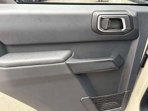New 2025 Ford Bronco 4-Door image 18