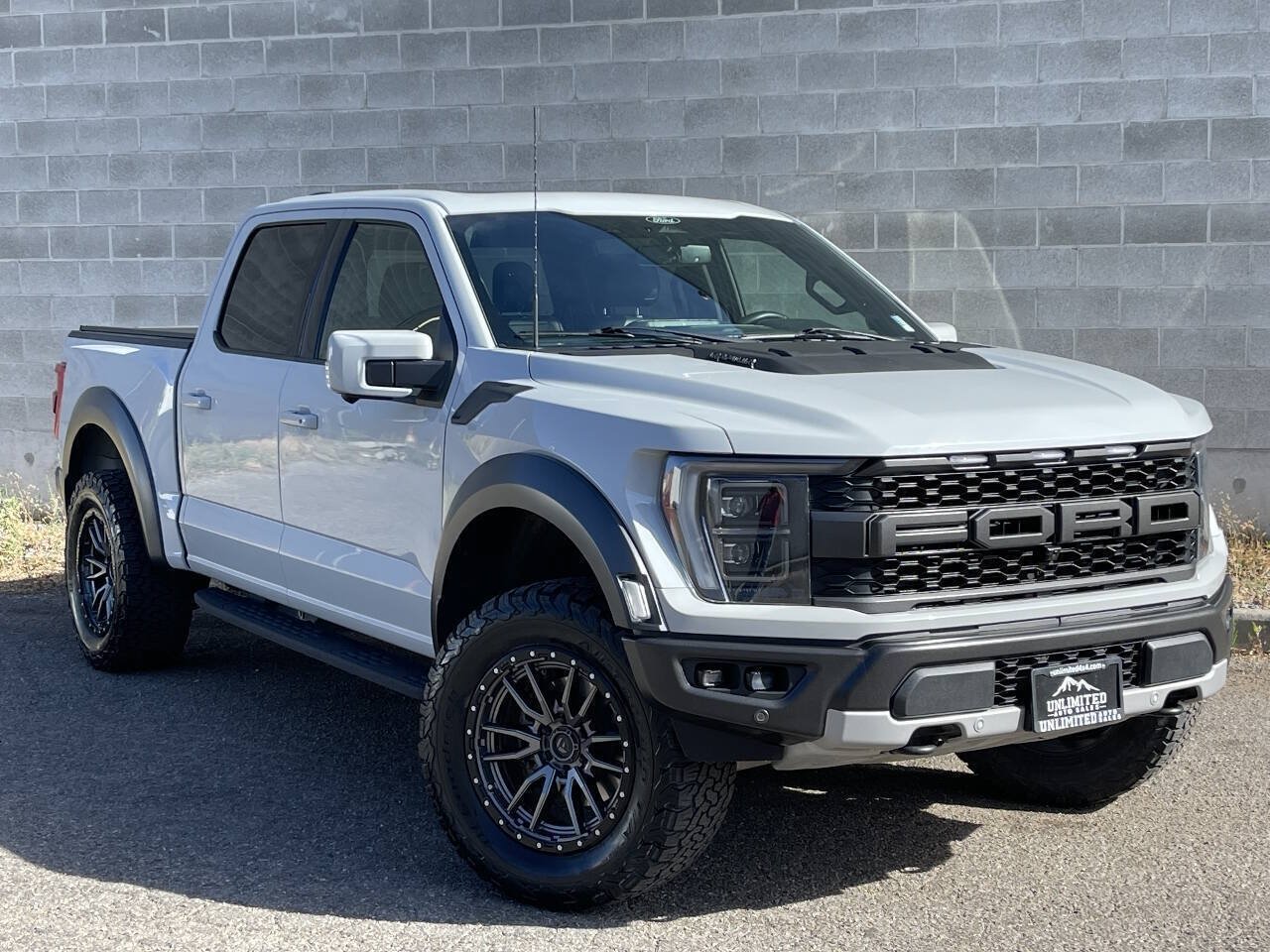 Used 2023 Ford F150 Raptor AWD/4WD image 1