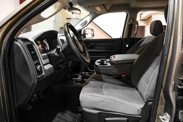 Used 2013 RAM 2500 Tradesman w/ Chrome Appearance Group AWD/4WD image 4