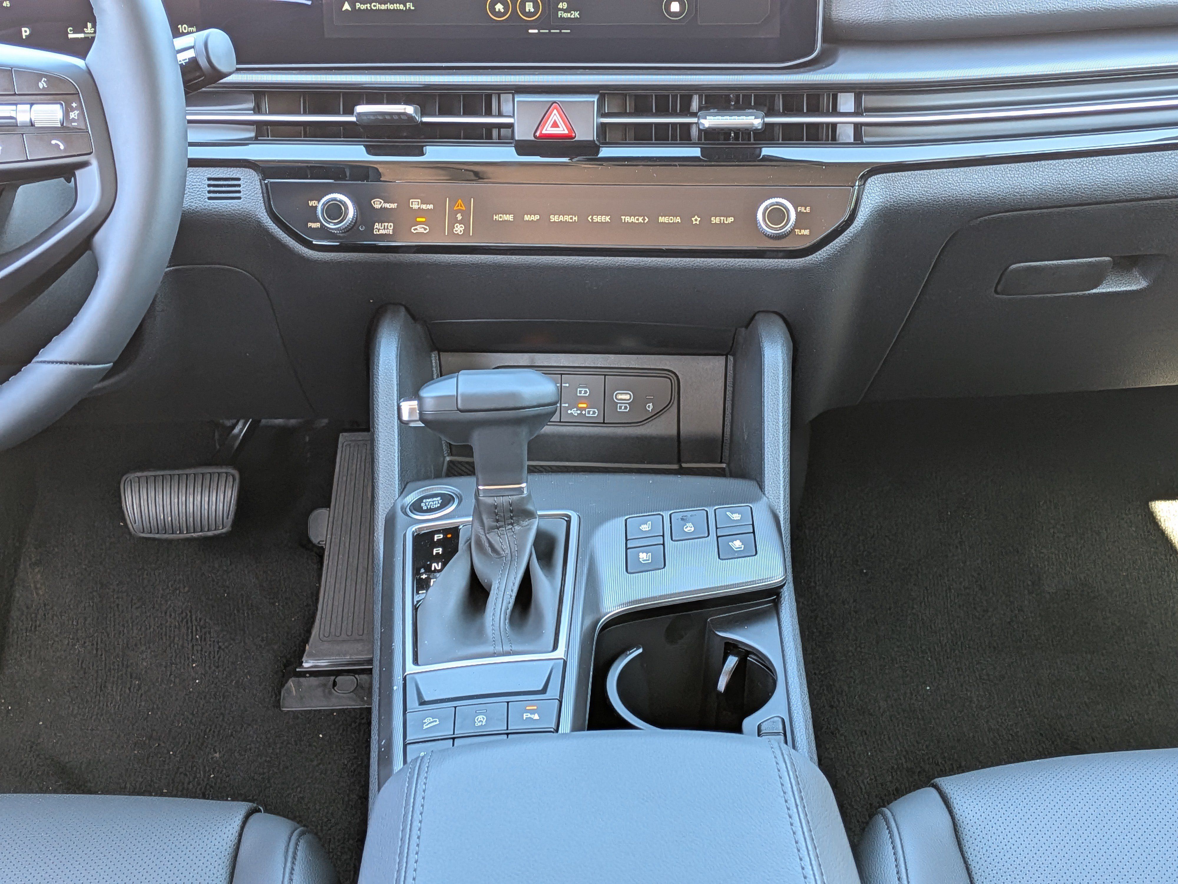 New 2026 Kia Sportage SX FWD image 22