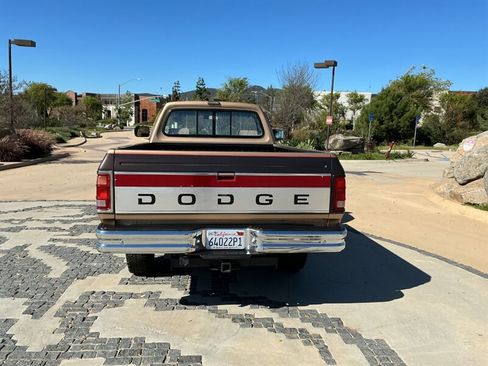 Used 1991 Dodge D/W Truck 350 image 16