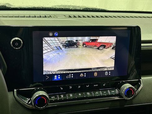 New 2026 Chevrolet Colorado Trail Boss AWD/4WD image 14