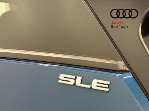 Used 2021 GMC Terrain SLE w/ Driver Convenience Package image 14