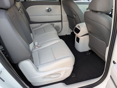 New 2026 Hyundai Ioniq 9 SEL image 23